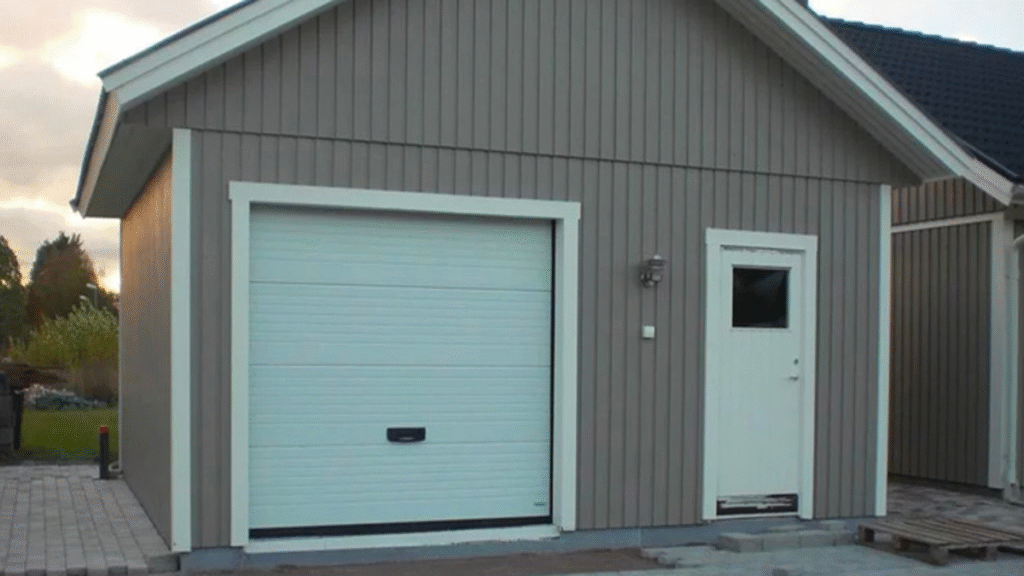 garage med förråd håbo