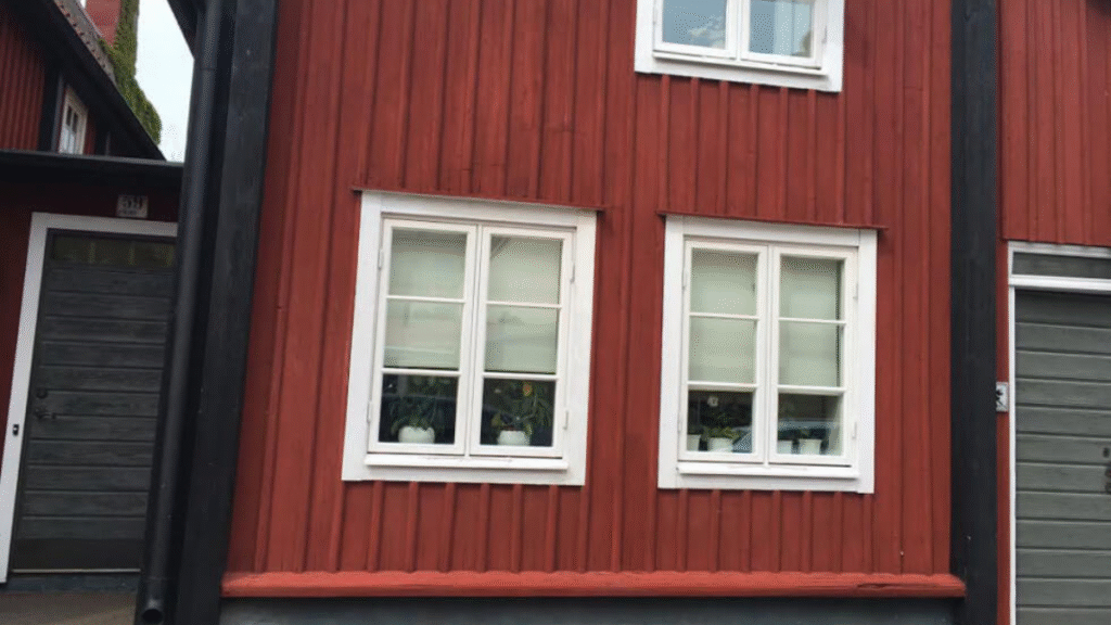 fasad skuggsida enköping